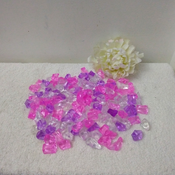 Source Unknown Holiday 3 Bag Of Pink Purple Clear Acrylic Ice Rock